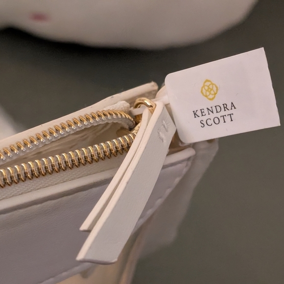 Kendra Scott White Clear Women's Bag - Picture 7 of 7